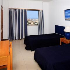 Отель Janelas do Mar Apartamentos Turisticos Португалия, Албуфейра - отзывы, цены и фото номеров - забронировать отель Janelas do Mar Apartamentos Turisticos онлайн комната для гостей фото 2