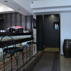 Отель Madison Rooms Сербия, Белград - отзывы, цены и фото номеров - забронировать отель Madison Rooms онлайн гостиничный бар
