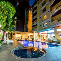 J.A.Villa Pattaya Hotel бассейн