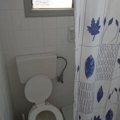 Отель Kaissa Beach Греция, Гувес - 1 отзыв об отеле, цены и фото номеров - забронировать отель Kaissa Beach онлайн ванная