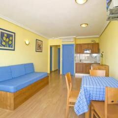 Отель Apartamentos Playasol My Tivoli комната для гостей