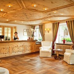 Hotel Zum Engel Випитено интерьер отеля