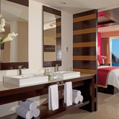 Отель Secrets Huatulco Resort & Spa ванная