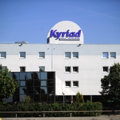 Comfort Hotel Aeroport Lyon St Exupery вид на фасад фото 2