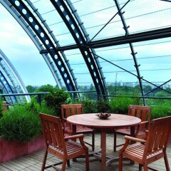 Отель Marriott Lyon Cité Internationale Франция, Лион - отзывы, цены и фото номеров - забронировать отель Marriott Lyon Cité Internationale онлайн балкон