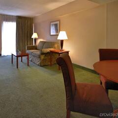 Отель Best Western Capital Beltway Ленхем комната для гостей