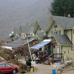 Отель Club Valley Resort Южная Корея, Пхёнчан - отзывы, цены и фото номеров - забронировать отель Club Valley Resort онлайн парковка