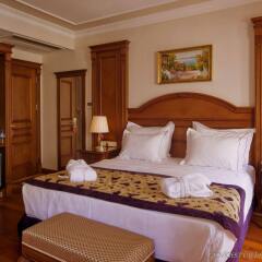 Отель Glk Premier The Home Suites & Spa Стамбул комната для гостей