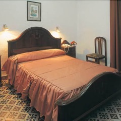 Отель Hostal Sierpes спа