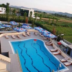 Отель Airport Tirana Албания, Тирана - отзывы, цены и фото номеров - забронировать отель Airport Tirana онлайн бассейн