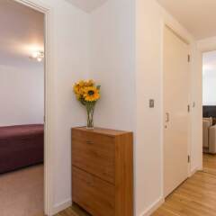Отель Luxury 1 Bed Apartment With Balcony In Greenwich Великобритания, Лондон - отзывы, цены и фото номеров - забронировать отель Luxury 1 Bed Apartment With Balcony In Greenwich онлайн комната для гостей фото 3
