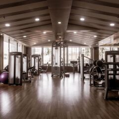 Отель Crowne Plaza Hotel Kathmandu-Soaltee Непал, Катманду - отзывы, цены и фото номеров - забронировать отель Crowne Plaza Hotel Kathmandu-Soaltee онлайн фитнесс-зал фото 2