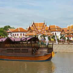 Отель Anantara Riverside Bangkok Resort Таиланд, Бангкок - отзывы, цены и фото номеров - забронировать отель Anantara Riverside Bangkok Resort онлайн городской автобус