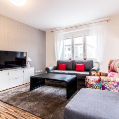 Апартаменты Centrum Apartments Podoli комната для гостей фото 2