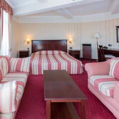 Отель Boutique Splendid Hotel Болгария, Варна - 3 отзыва об отеле, цены и фото номеров - забронировать отель Boutique Splendid Hotel онлайн комната для гостей фото 3