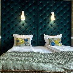 Отель SleepWalker Boutique Suites комната для гостей фото 7
