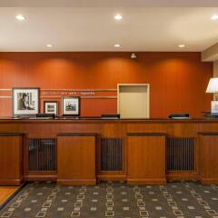 Отель Hampton Inn New York - LaGuardia Airport США, Нью-Йорк - отзывы, цены и фото номеров - забронировать отель Hampton Inn New York - LaGuardia Airport онлайн интерьер отеля фото 2