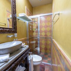 Отель Casa Pedro Loza Мексика, Гвадалахара - отзывы, цены и фото номеров - забронировать отель Casa Pedro Loza онлайн ванная фото 2
