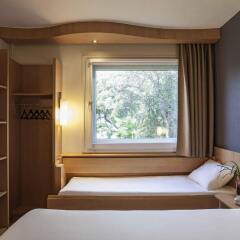 Отель Ibis Cornella Испания, Корнелья-де-Льобрегат - отзывы, цены и фото номеров - забронировать отель Ibis Cornella онлайн комната для гостей