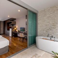 Отель The Regent Phuket Bangtao Beach ванная