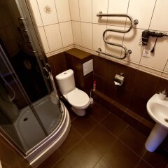 Гостиница Исаевский ванная фото 2