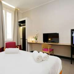 Отель Relais Vittoria Colonna сейф в номере