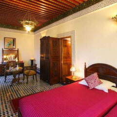 Отель Riad Ibn Khaldoun Марокко, Фес - отзывы, цены и фото номеров - забронировать отель Riad Ibn Khaldoun онлайн сейф в номере