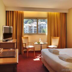 Hotel Lyon Métropole комната для гостей