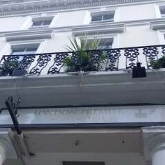 Отель The Premier Notting Hill городской автобус