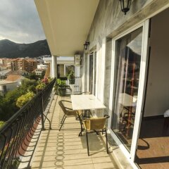 Отель Mijovic Apartments Черногория, Будва - 1 отзыв об отеле, цены и фото номеров - забронировать отель Mijovic Apartments онлайн балкон