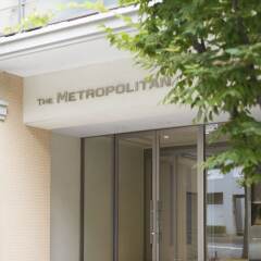 Отель The Metropolitan парковка