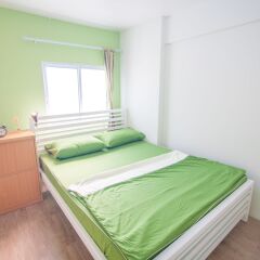 Отель Nacornhostel Бангкок комната для гостей фото 3