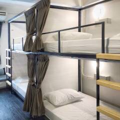 Moon House Hostel - Bangkok Бангкок детские мероприятия фото 2