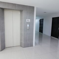 Отель Nida Rooms Sathorn 2092 Rhapsody At Double Two @ Sathorn Бангкок интерьер отеля