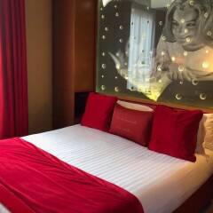 Hotel Les Bulles de Paris Париж комната для гостей фото 3