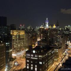 Отель The Standard - East Village США, Нью-Йорк - отзывы, цены и фото номеров - забронировать отель The Standard - East Village онлайн балкон