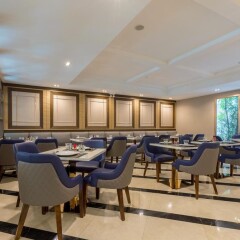 Отель Glow Sukhumvit 5 By Centropolis Бангкок помещение для мероприятий