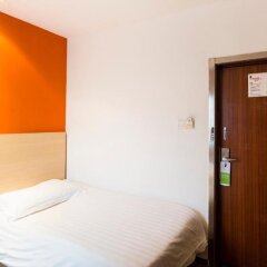 Отель Motel Shanghai West Gaoke Road New International Expo Centre комната для гостей фото 3