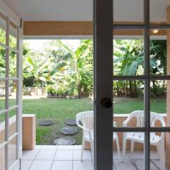 Отель Kingston Most Centrally Located One Bdrm