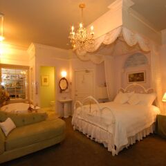 Отель Humboldt House Bed & Breakfast Канада, Виктория - отзывы, цены и фото номеров - забронировать отель Humboldt House Bed & Breakfast онлайн комната для гостей