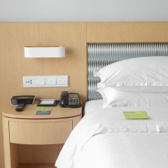 Отель Four Points By Sheraton Surabaya Сурабая удобства в номере