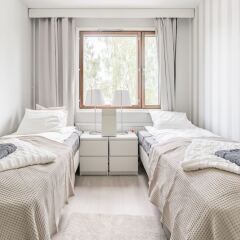Апартаменты Local Nordic Apartments - Polar Bear Ювяскюля комната для гостей фото 3