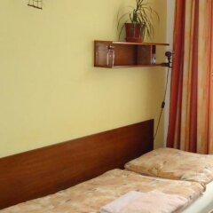 Hotel Květnice сейф в номере