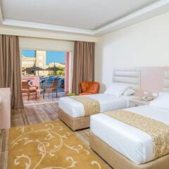 Отель Aqua Vista Resort & Spa комната для гостей