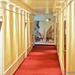 Novum Hotel Continental Frankfurt интерьер отеля