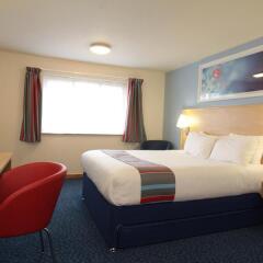 Отель Travelodge Manchester Piccadilly 3* Стандартный номер с различными типами кроватей