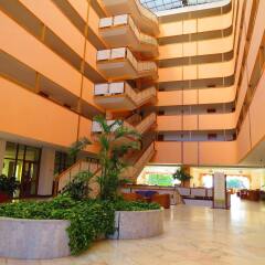 Отель Alfamar Beach & Sport Resort Албуфейра интерьер отеля