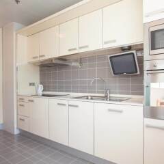 Отель Akira Flats Fira Gran Via Barcelona Оспиталет-де-Льобрегат в номере