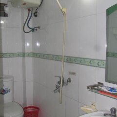 Отель Nga Trang Hotel Вьетнам, Халонг - отзывы, цены и фото номеров - забронировать отель Nga Trang Hotel онлайн ванная фото 2
