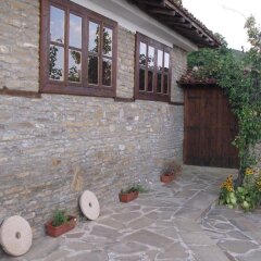 Отель Guest House Zarkova Kushta Сливен парковка